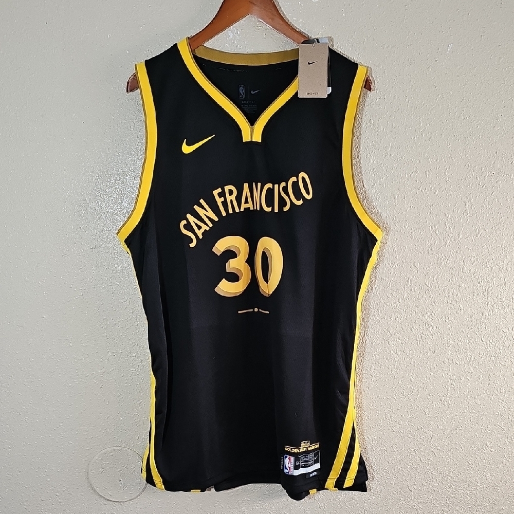 Nike Golden State Warriors Stephen Curry City Edition 23/24 Jersey.